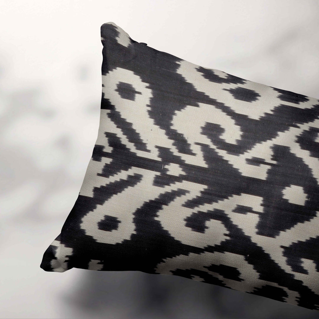 Kafka Handwoven Pillow Covers